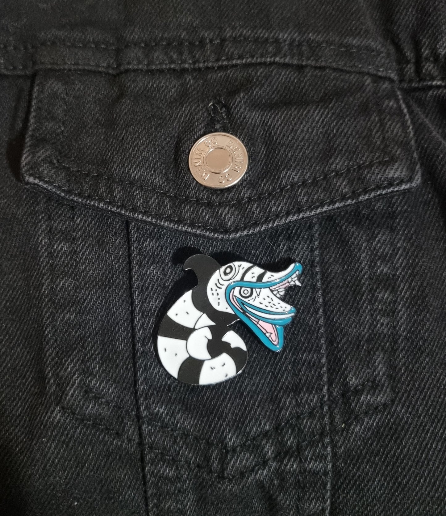 Black and White Snake Pin Badge