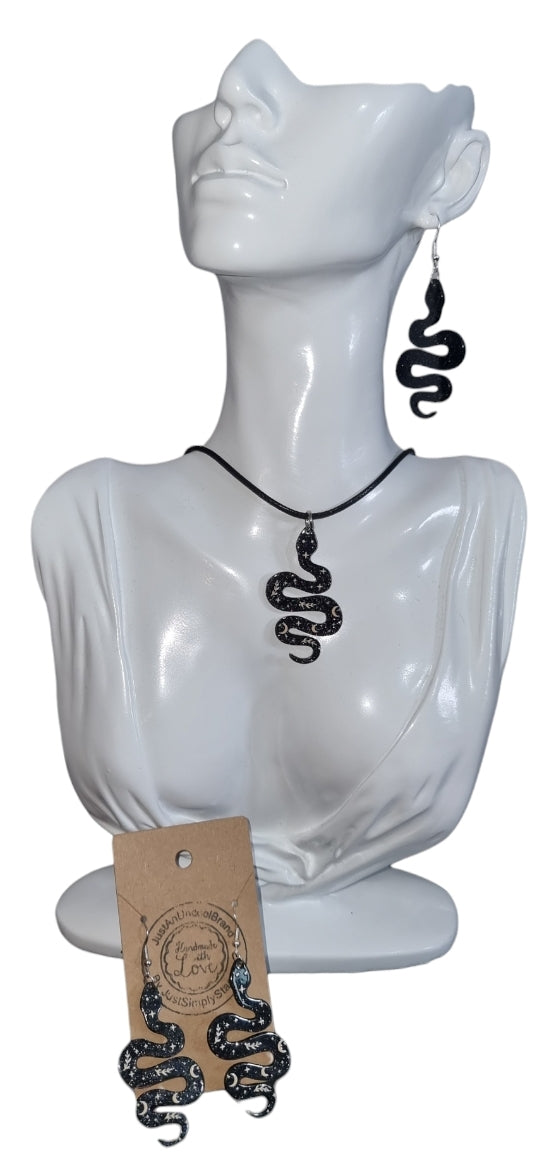 Sparkly Snake Necklace