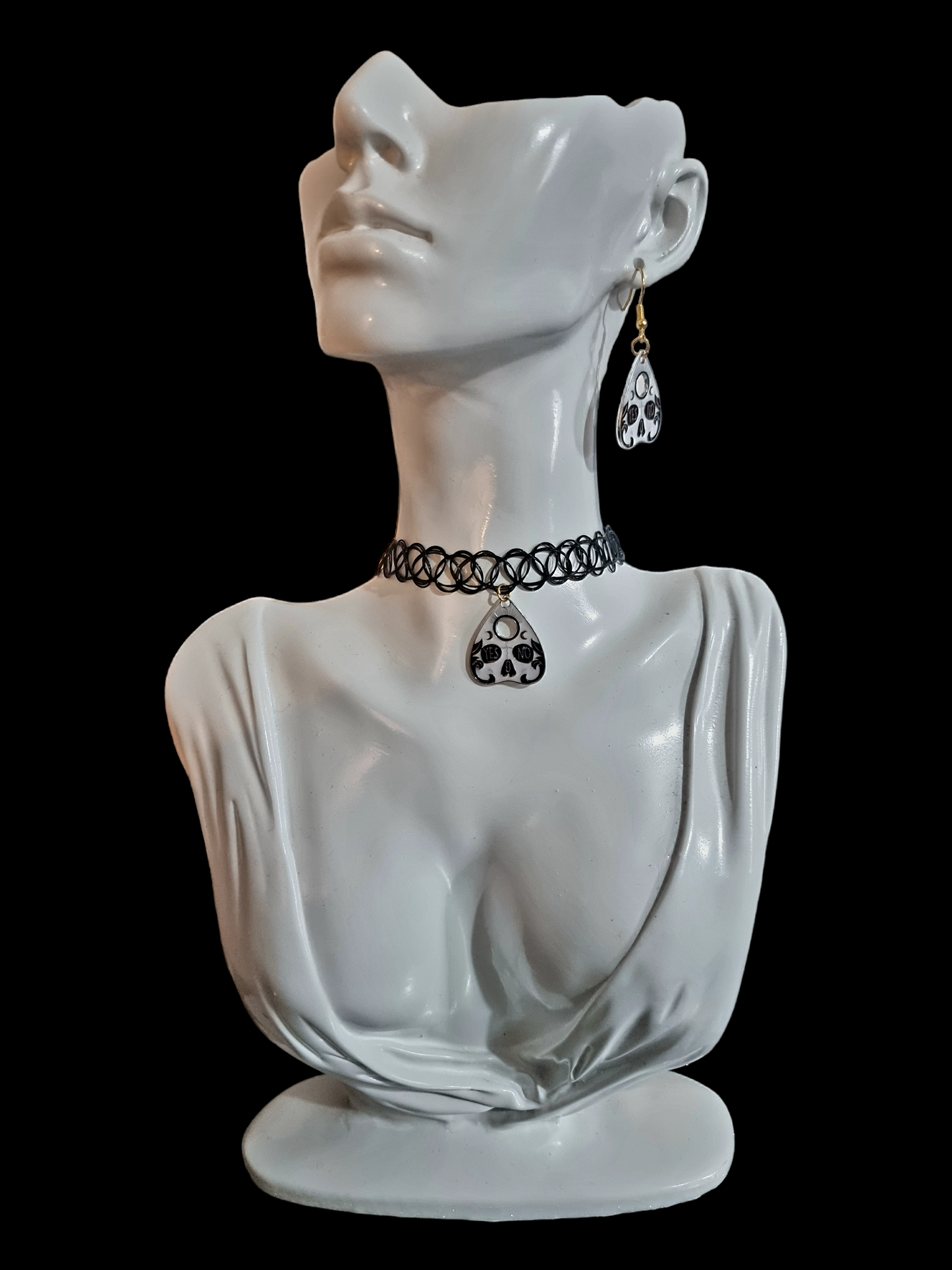 Skull Planchette Choker