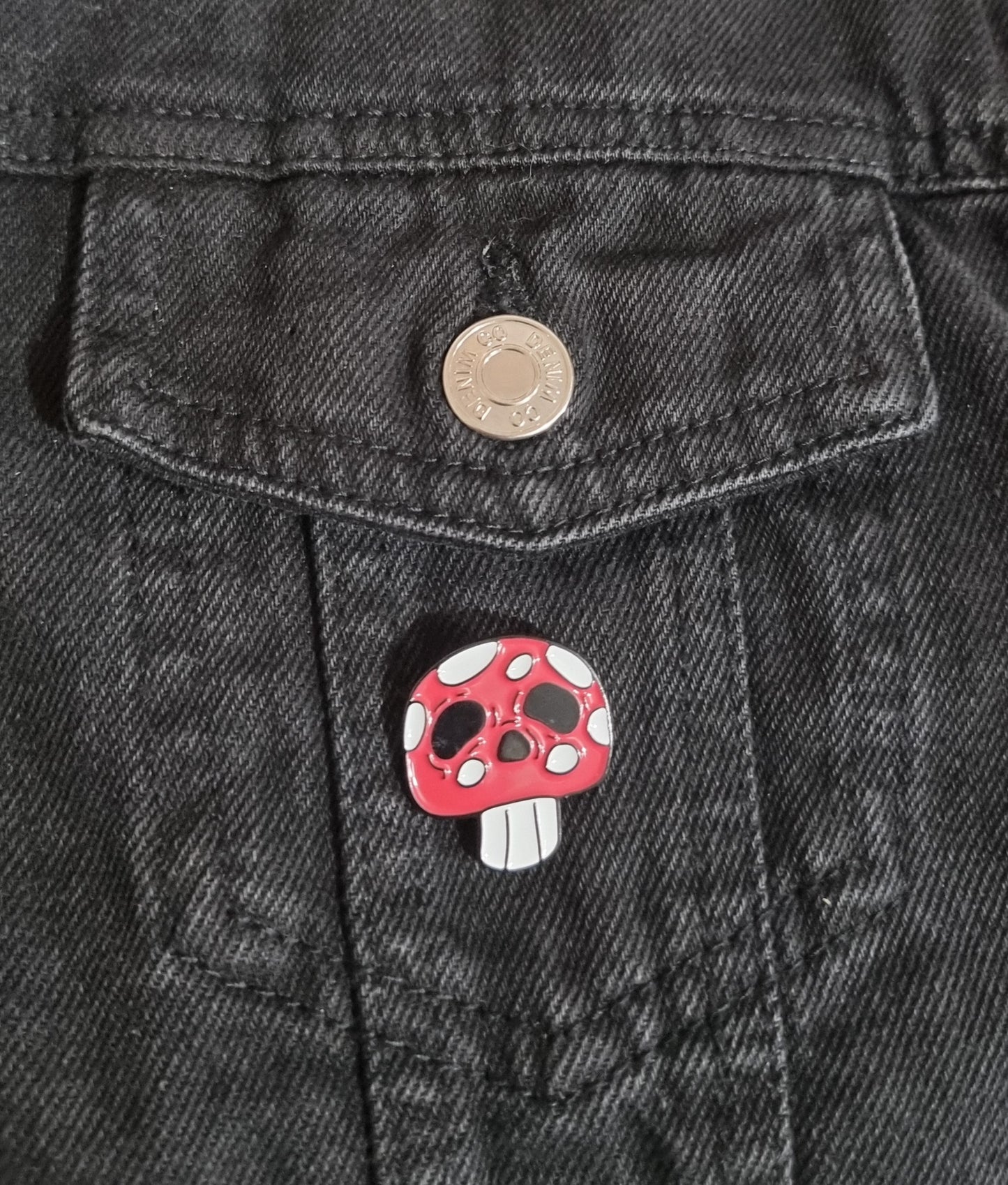 Red Mushroom Pin Badge