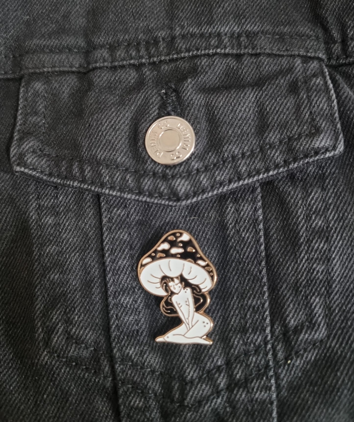 Black Mushroom Fairy Pin Badge