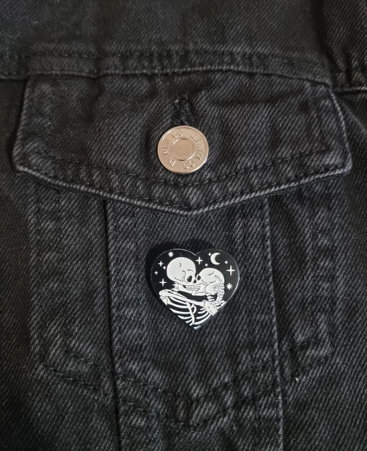 Skeleton Love Pin Badge