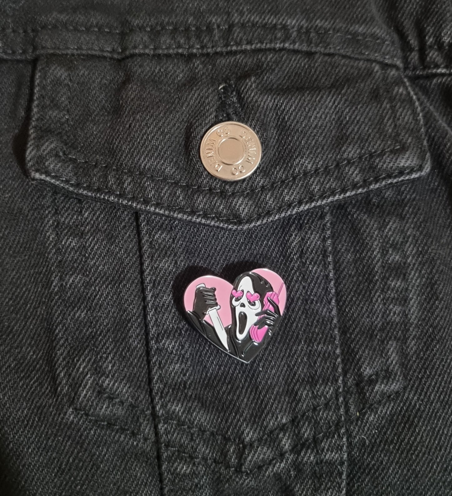 Ghost Face Heart Pin Badge