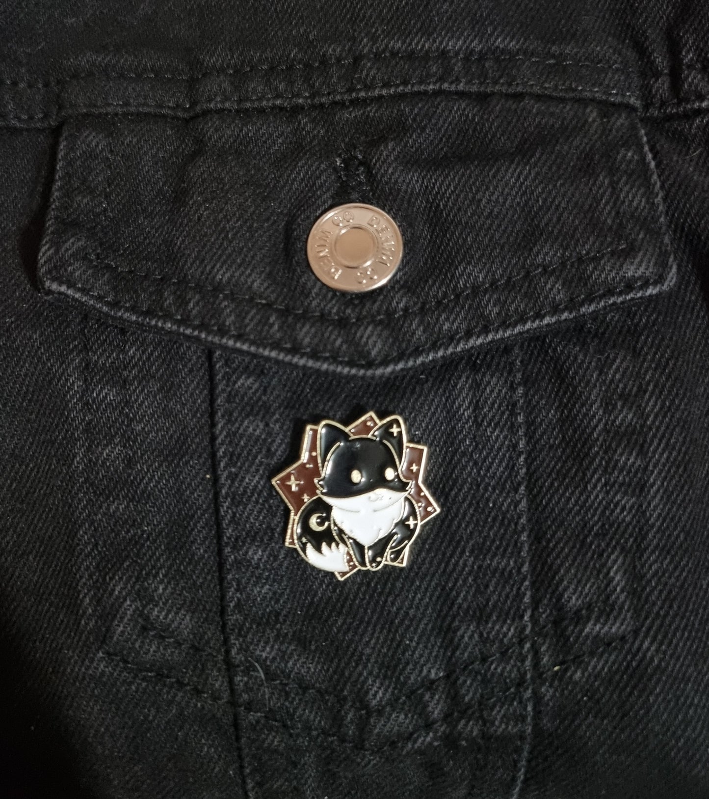 Dark Fox Pin Badge