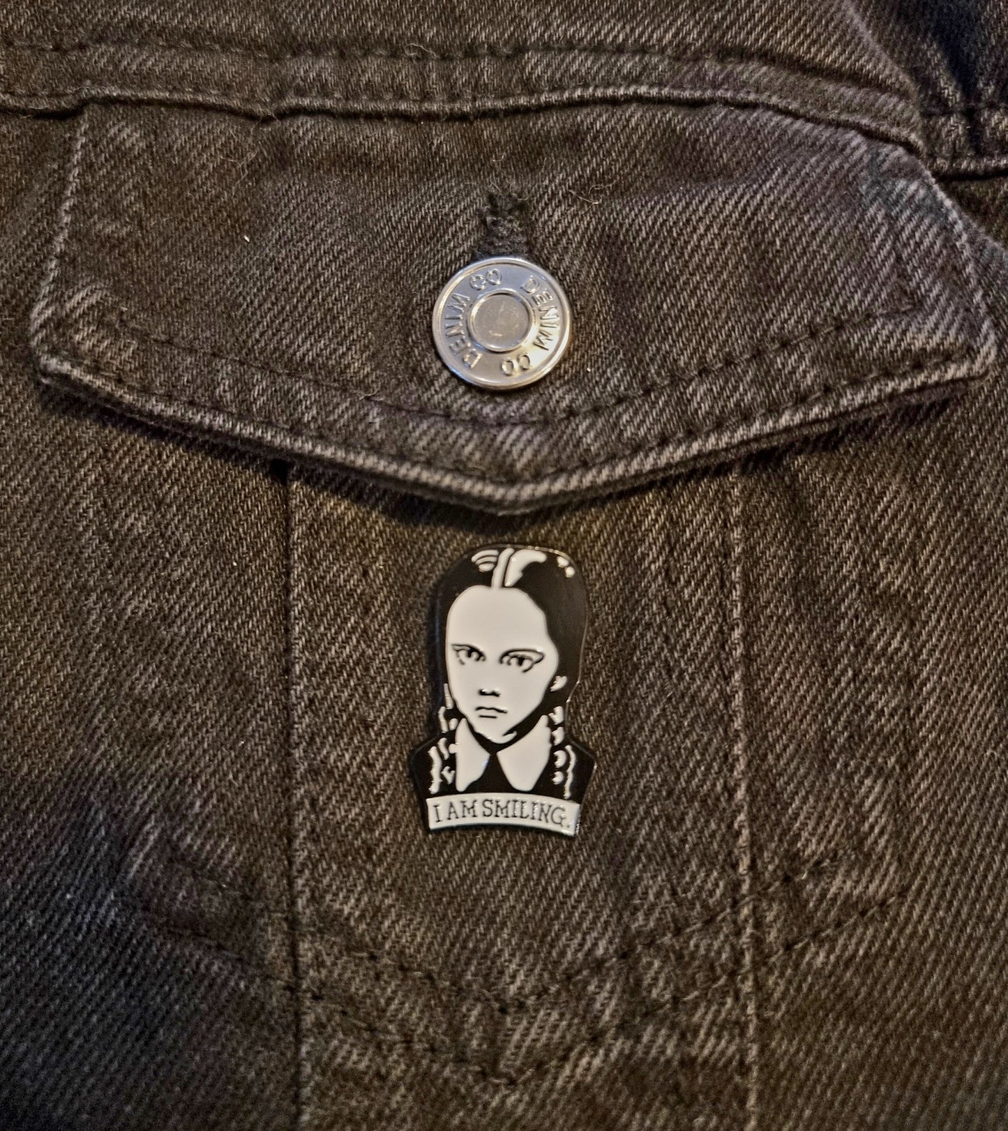 I Am Smiling Pin Badge