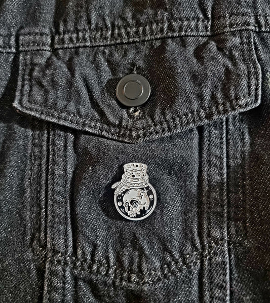 Skull Potion Bottle Pin Badge