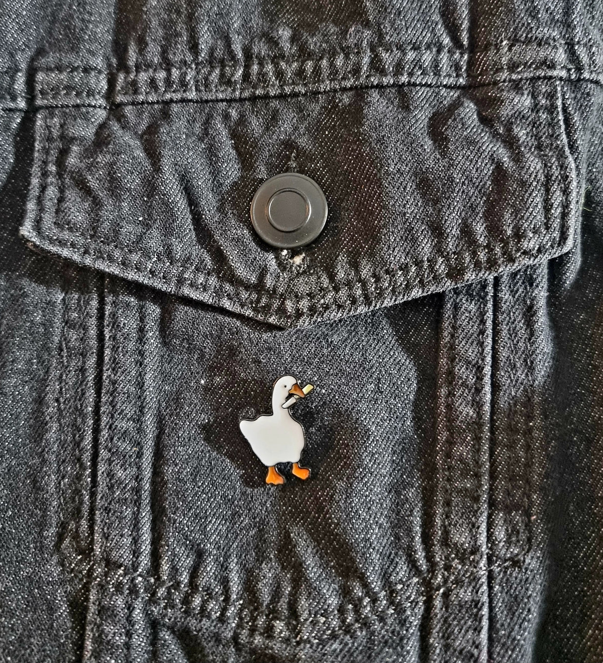 Goose Pin Badge