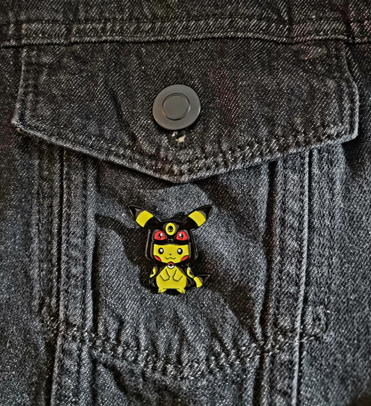 Pikachu Umbreon Pin Badge
