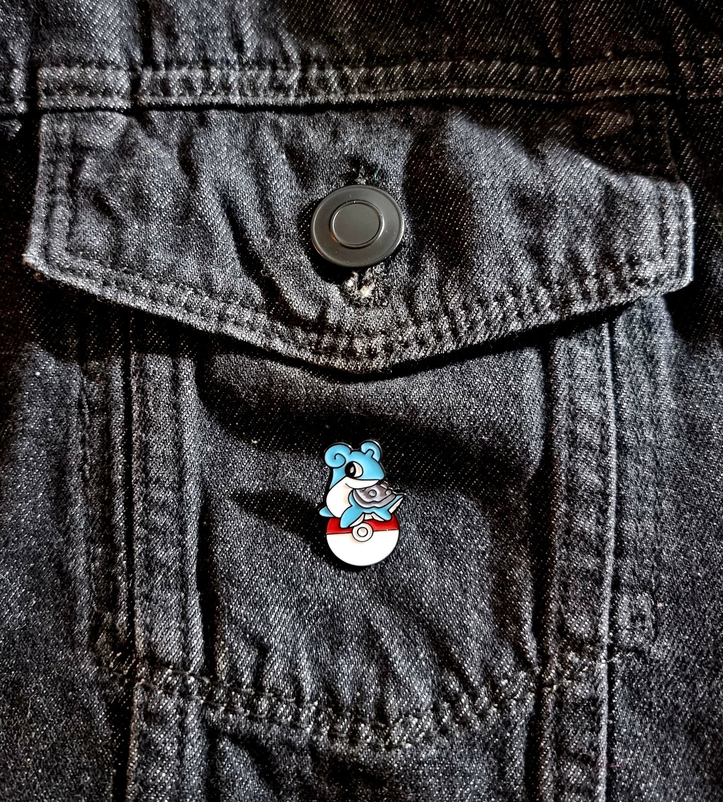 Lapras Pin Badge