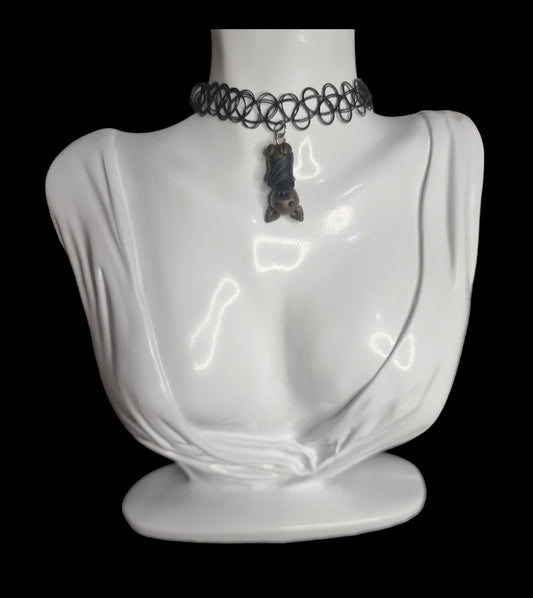 Hanging Bat Choker