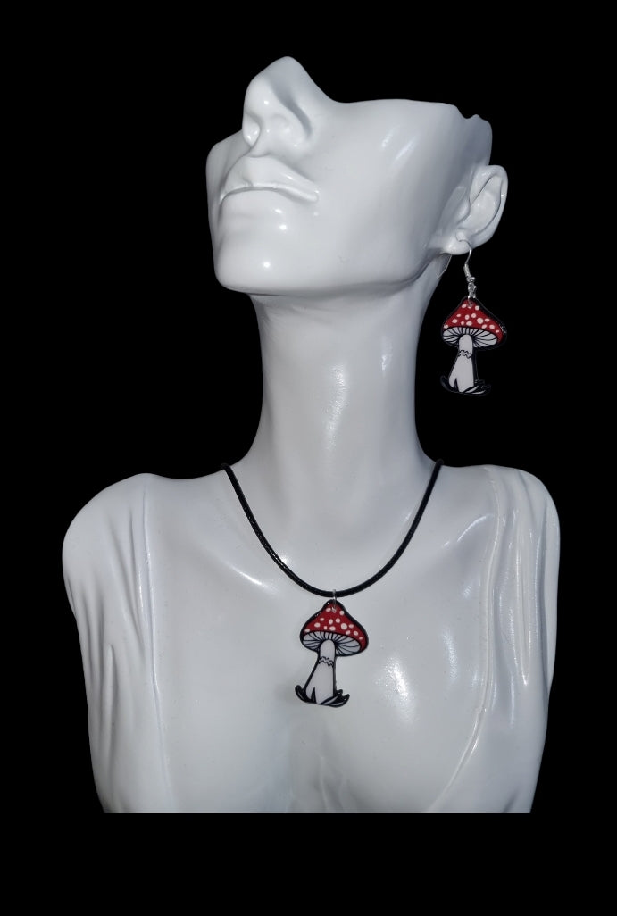 Toadstool Necklace