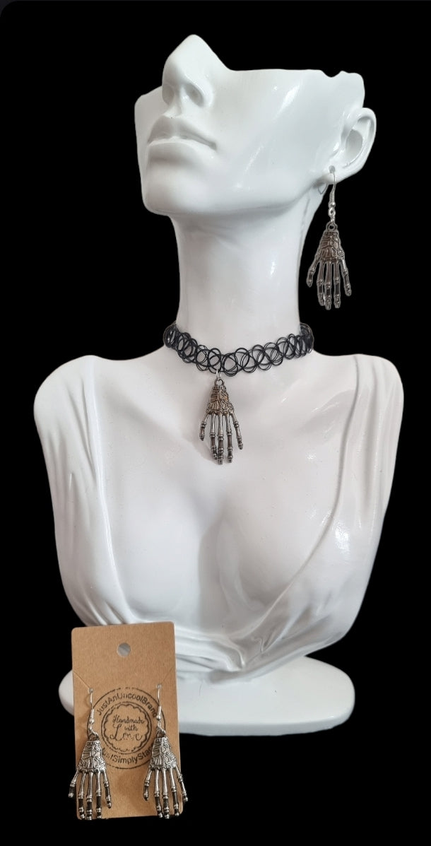 Skeleton Hand Choker