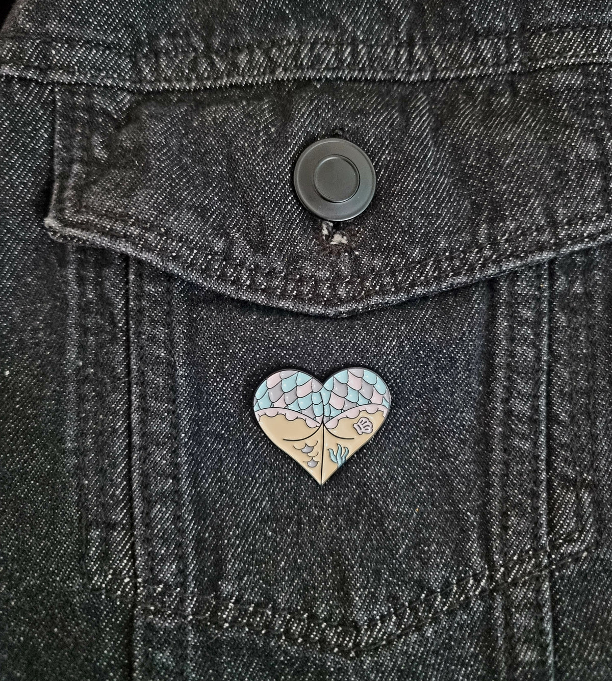 Mermaid Booty Pin Badge