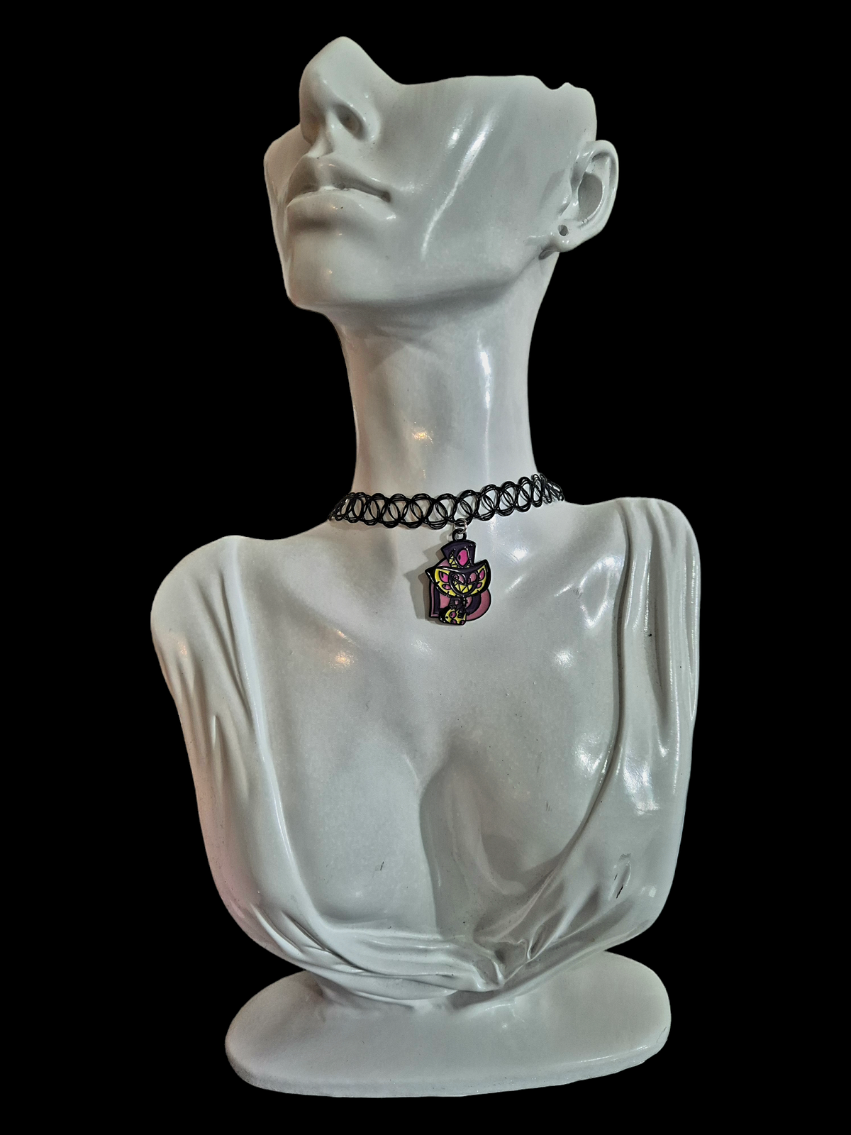 Sir Pentious Choker