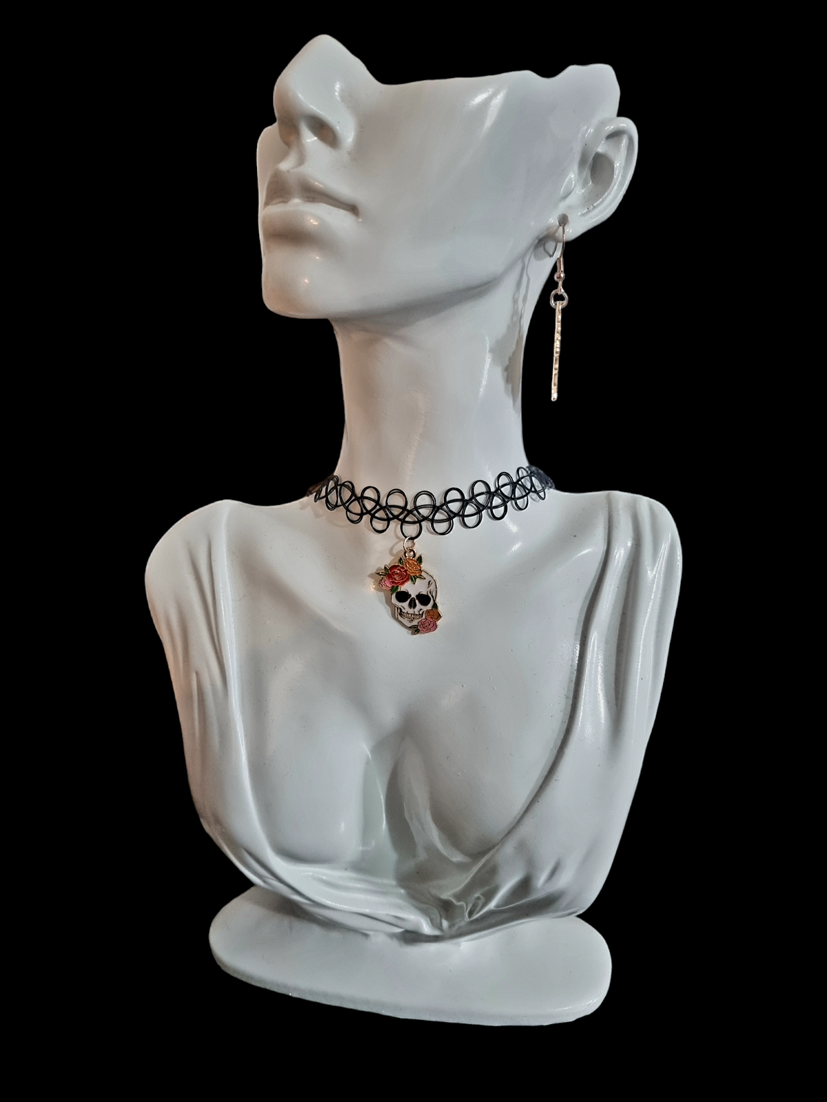 Rose Skull Choker
